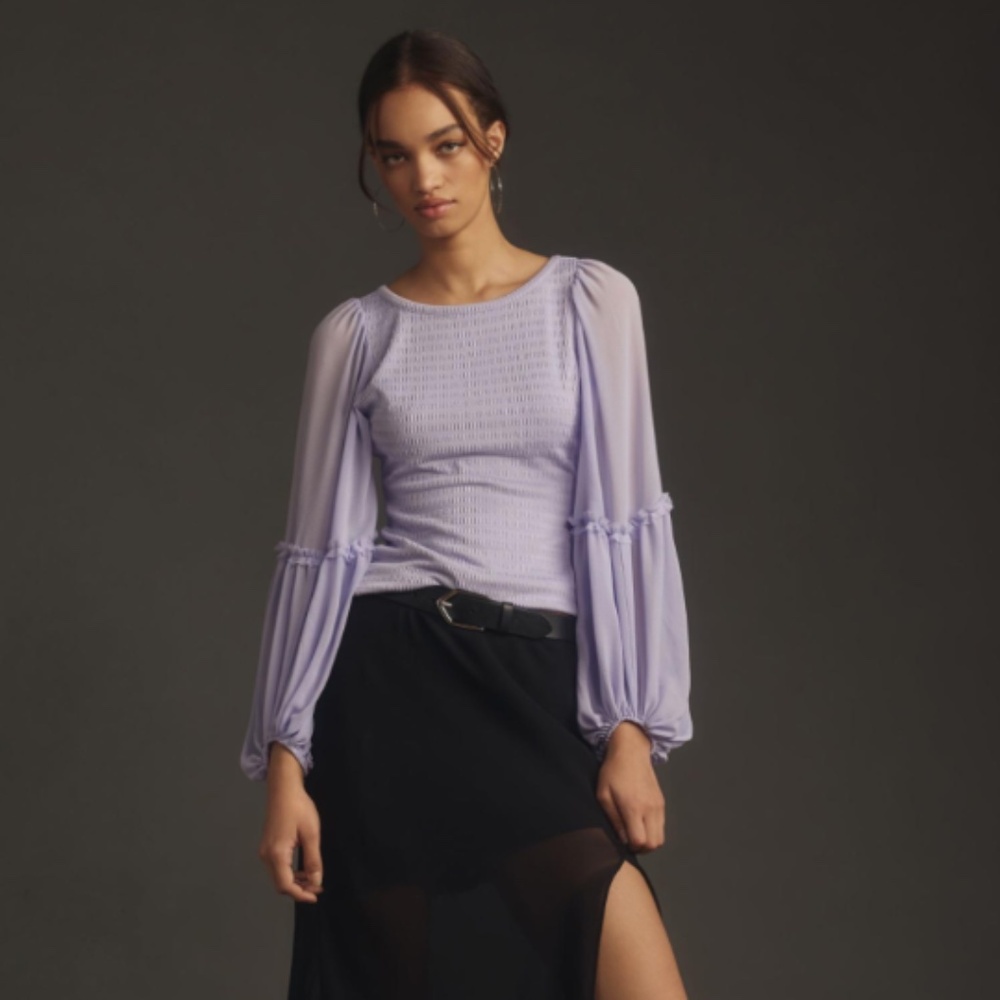 BALLOON-SLEEVE SMOCKED TOP